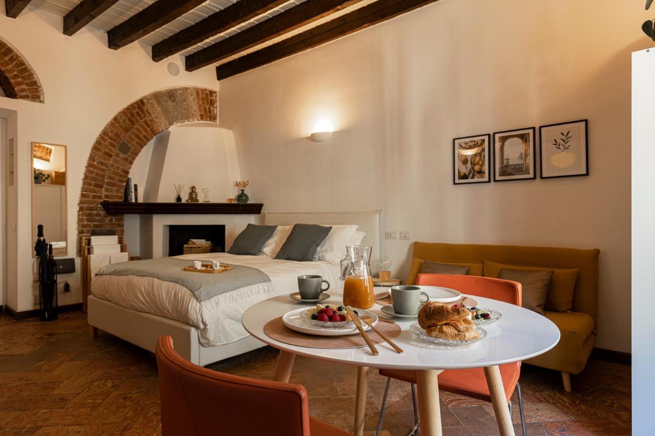 Cozy House In Naviglio Grande - Homy Apartments Milão Exterior foto