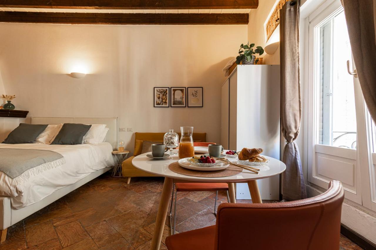 Cozy House In Naviglio Grande - Homy Apartments Milão Exterior foto