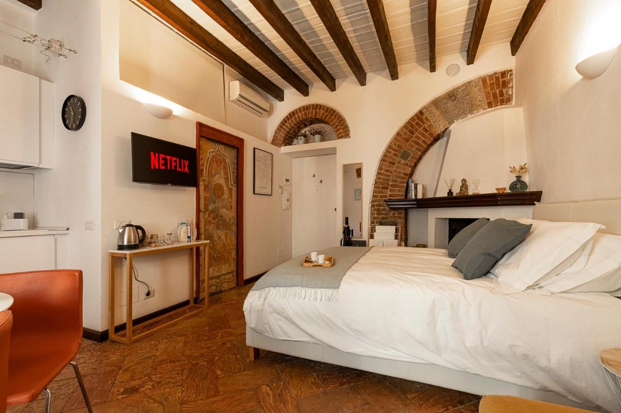 Cozy House In Naviglio Grande - Homy Apartments Milão Exterior foto